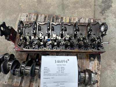 Mack 22063681 Cylinder Head for a Mack GU713