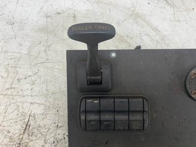 Freightliner Cascadia 125 Dash Panel for a Freightliner CASCADIA 125BBC