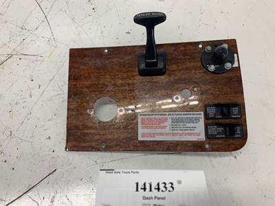 Freightliner Cascadia Dash Panel