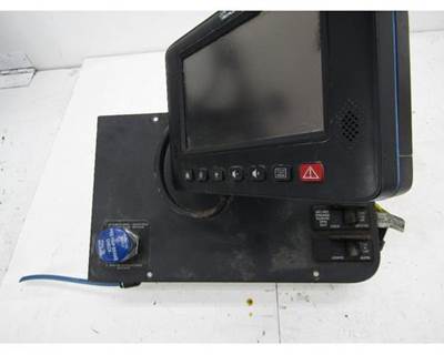 2011 Freightliner Cascadia Dash Panel Assembly w/ Trailer Brake & PeopleNet, Part # L019-0506-AB