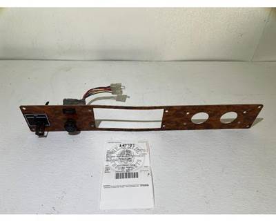 1999 Kenworth T800 Dash Panel with Wiper Control, Part # K176-8479, P27-1066