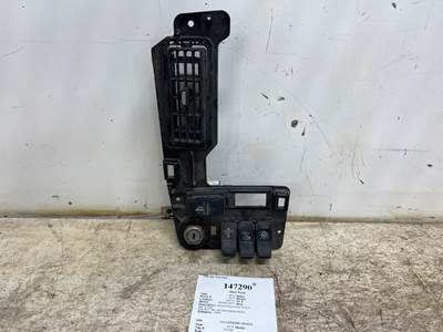 Kenworth S64-1313-601 Dash Panel for a Kenworth T680