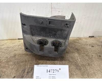 2018 Mack CXU613 Lower Console and Cup Holder, Part # 21749874
