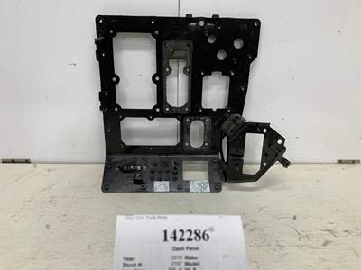 Paccar R64-6162 Dash Panel for a Peterbilt 579
