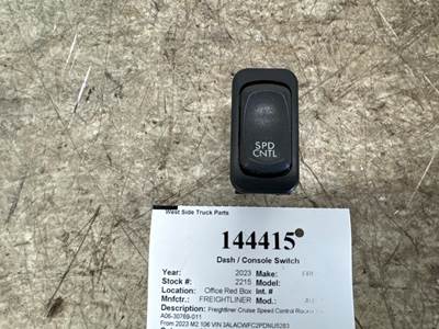 Freightliner A06-30769-011 Dashboard Switch for a Freightliner M2 106