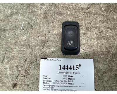 Freightliner A06-30769-011 Dashboard Switch for a Freightliner M2 106