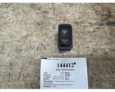 Freightliner A06-30769-030 Dashboard Switch for a Freightliner M2 106