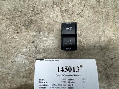 Freightliner A12-26539-008 Dashboard Switch for a Freightliner CASCADIA 126