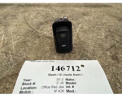 Mack 23454724 Dashboard Switch for a Mack R686T
