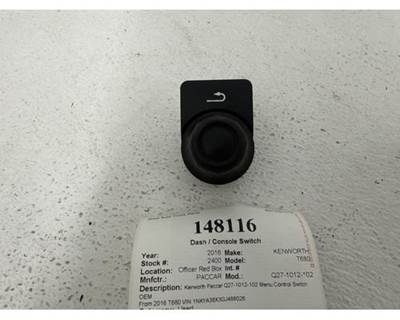 Paccar Q27-1012-102 Dashboard Switch for a Kenworth T680