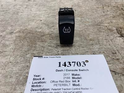 Peterbilt P27-1177-002 Dashboard Switch for a Peterbilt 567