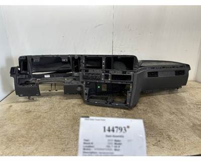 International LT625 Dashboard Assembly