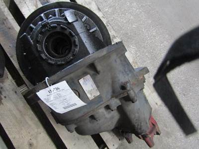Eaton DSP41 Front Differential for a Peterbilt 379