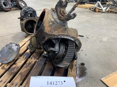 Mack CRD93 Front Differential for a Mack CV713 GRANITE