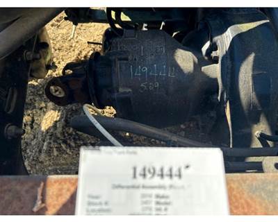 Meritor MD2014X Front Differential for a Freightliner M2 106