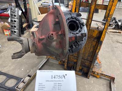 Eaton RSP40 Rear Differential for a Peterbilt 386