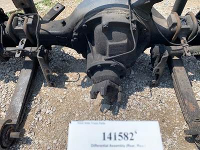 Meritor RS23161 Rear Differential for a Freightliner COLUMBIA 120