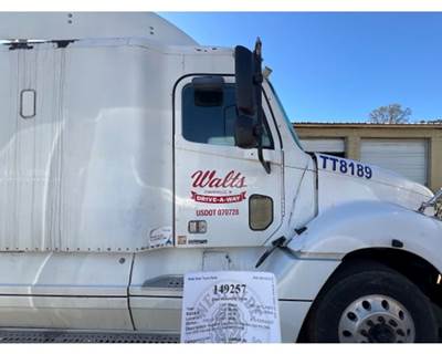 Freightliner A18-52554-007 Right Front Door Assembly for a Freightliner COLUMBIA