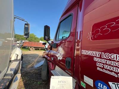 Freightliner A18-57527-003 Left Front Door Assembly for a Freightliner CASCADIA