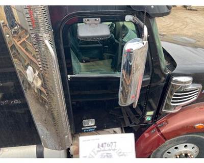 Freightliner A18-62371-009 Right Front Door Assembly for a Freightliner CORONADO 122
