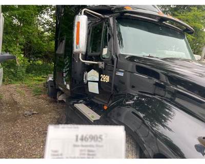 International 3687178C92 Right Front Door Assembly for a International Prostar