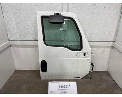 International RH613 Right Front Door Assembly