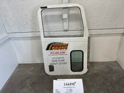 Paccar R25-6065-280 Front Door Assembly for a Peterbilt 389