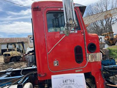 Peterbilt 379 Right Front Door Assembly