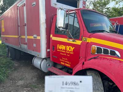 Sterling A18-38614-019 Right Front Door Assembly for a Sterling ACTERRA