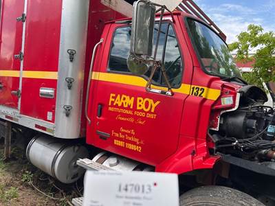 Sterling A18-38614-019 Right Front Door Assembly for a Sterling ACTERRA