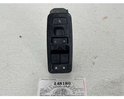 Paccar P21-1049-1202 Left Door Electrical Switch for a Kenworth T680