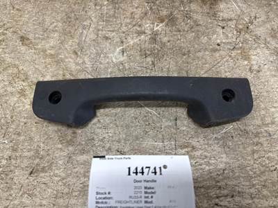 Freightliner A18-44694-000 Door Handle for a Freightliner M2 106