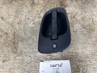 Freightliner A18-53241-002 Left Door Handle for a Freightliner M2 106