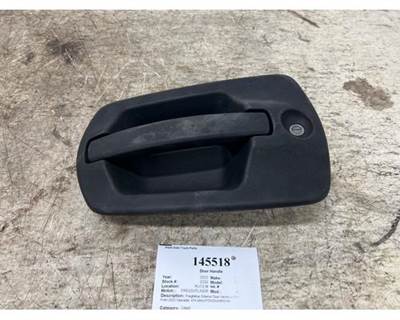 Freightliner A18-67004-002 Left Door Handle for a Freightliner CASCADIA 126