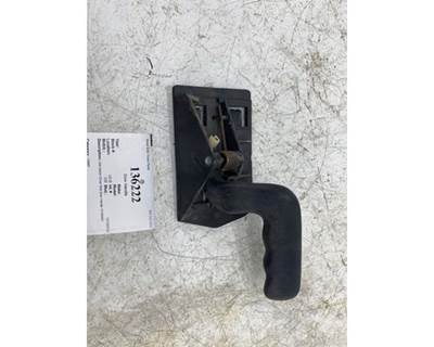 GMC 15186042 Door Handle