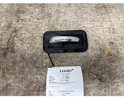 Paccar S56-6028 Left Door Handle for a Peterbilt 389