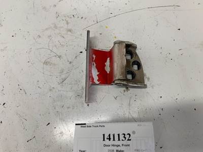 Freightliner A18-44774-001 Door Hinge for a Freightliner M2 106