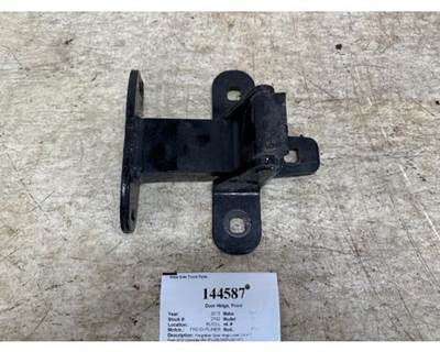 Freightliner A18-63589-000 Left Door Hinge for a Freightliner CASCADIA 126