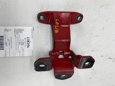 Freightliner A1868553000 Door Hinge for a Freightliner CASCADIA 125BBC