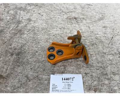 Paccar R48-1053-C Left Door Hinge for a Kenworth T680