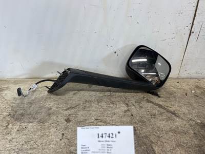 Freightliner A22-77791-009 Right Door Mirror for a Freightliner CASCADIA 126