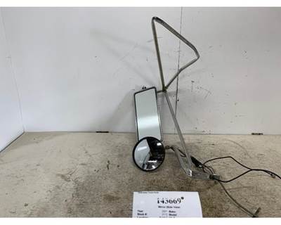 Sterling F7HT17C732BA Door Mirror for a Sterling A9500 SERIES