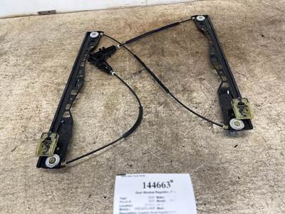 Freightliner A18-69141-000 Left Door Window Regulator for a Freightliner CASCADIA 126
