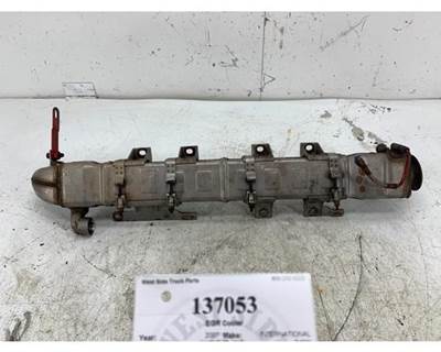 Cummins 4320125 EGR Cooler for a International 9400I