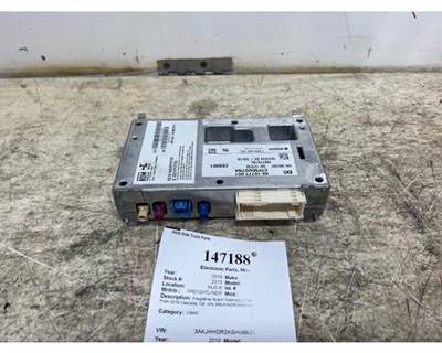 Used 2019 Freightliner Cascadia 126 Bosch Telematics DTNA Module, Part # 66-10777-001