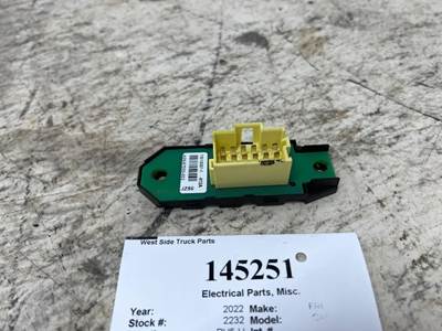 Freightliner A06-57000-002 Electrical Parts for a Freightliner CASCADIA 126
