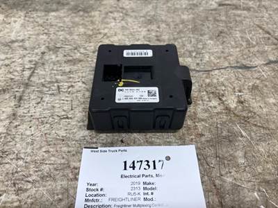 Freightliner A06-90231-002 Electrical Parts for a Freightliner CASCADIA 126