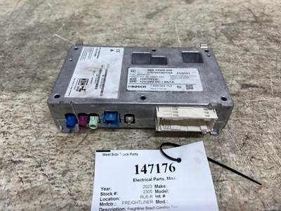 Freightliner A66-19900-006 Electrical Parts for a Freightliner CASCADIA 126