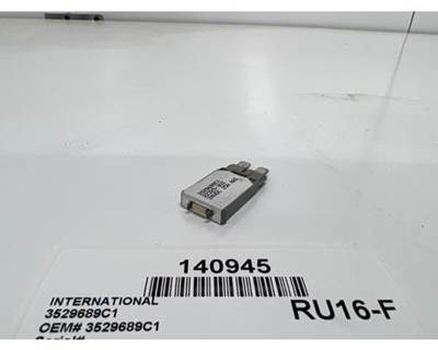 International 25A Breaker, Part # 3529689C1