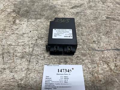 Mercedes-Benz A0004466751/001 Electrical Parts for a Freightliner CASCADIA 126